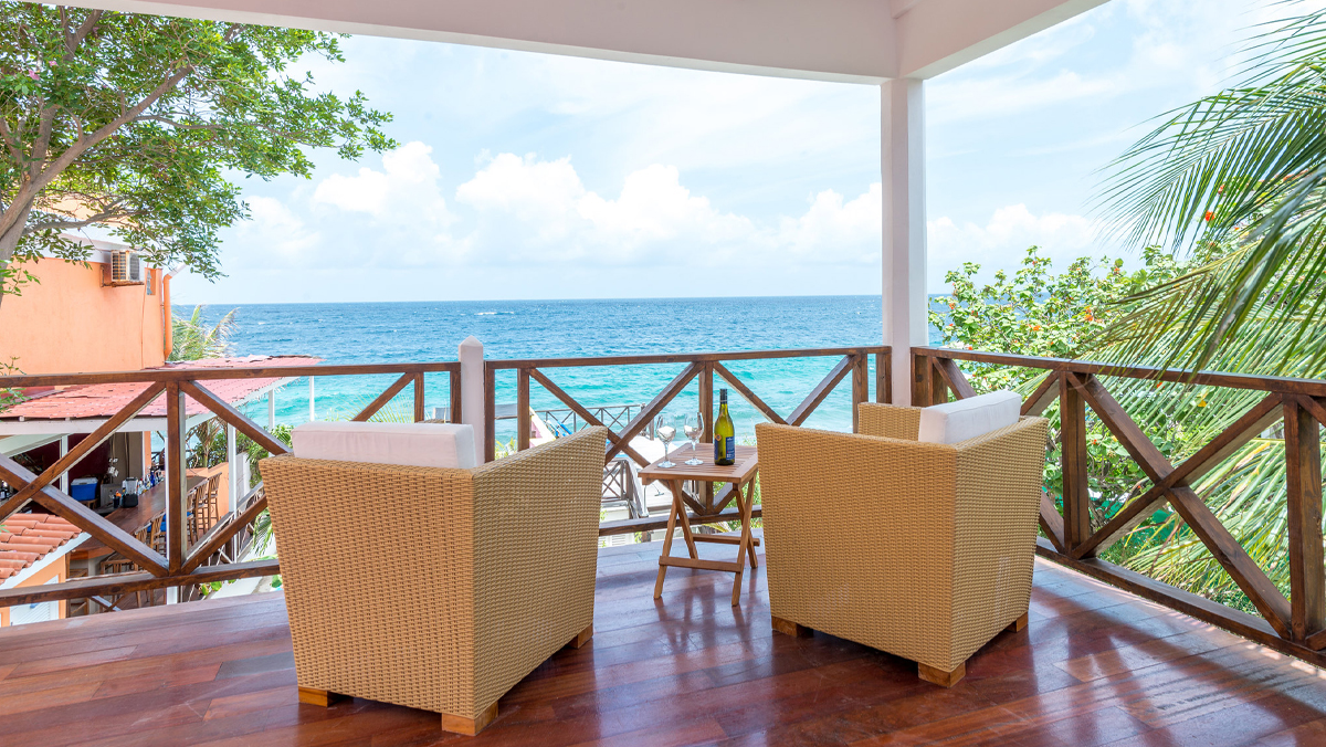 Enjoy ocean front rooms & suites